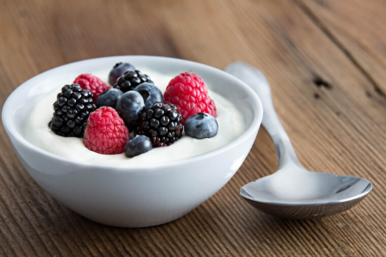Yoghurt and fruits after gastric sleeve surgery